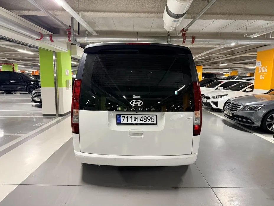 Hyundai Staria 2025 из KR, фото 9
