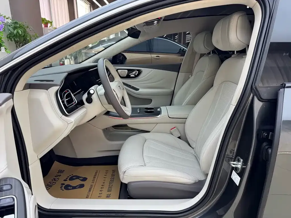 Roewe Feifan F7 2023 из CN, фото 6