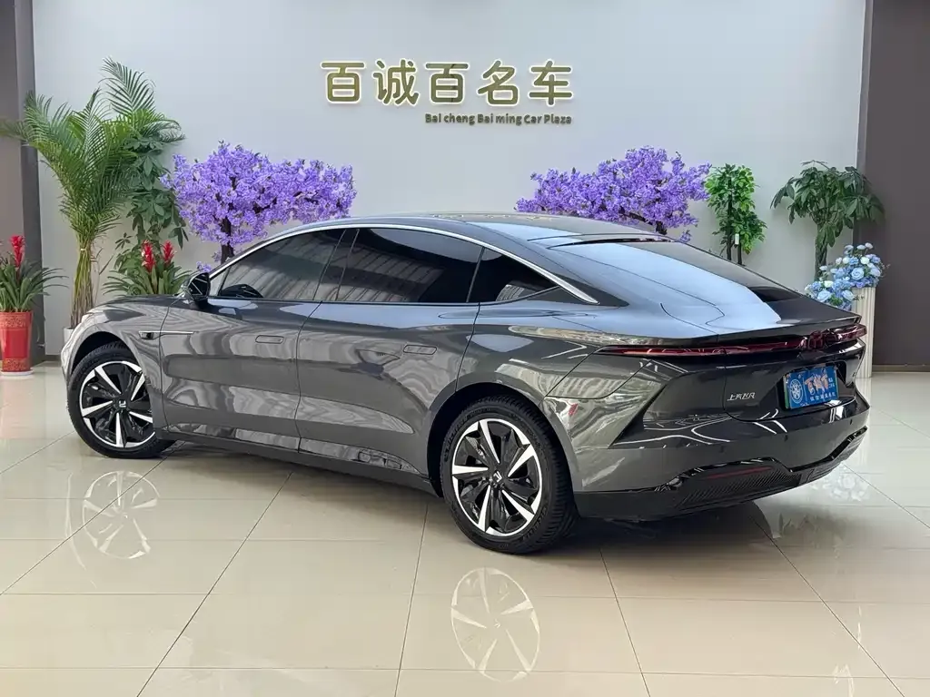 Roewe Feifan F7 2023 из CN, фото 9