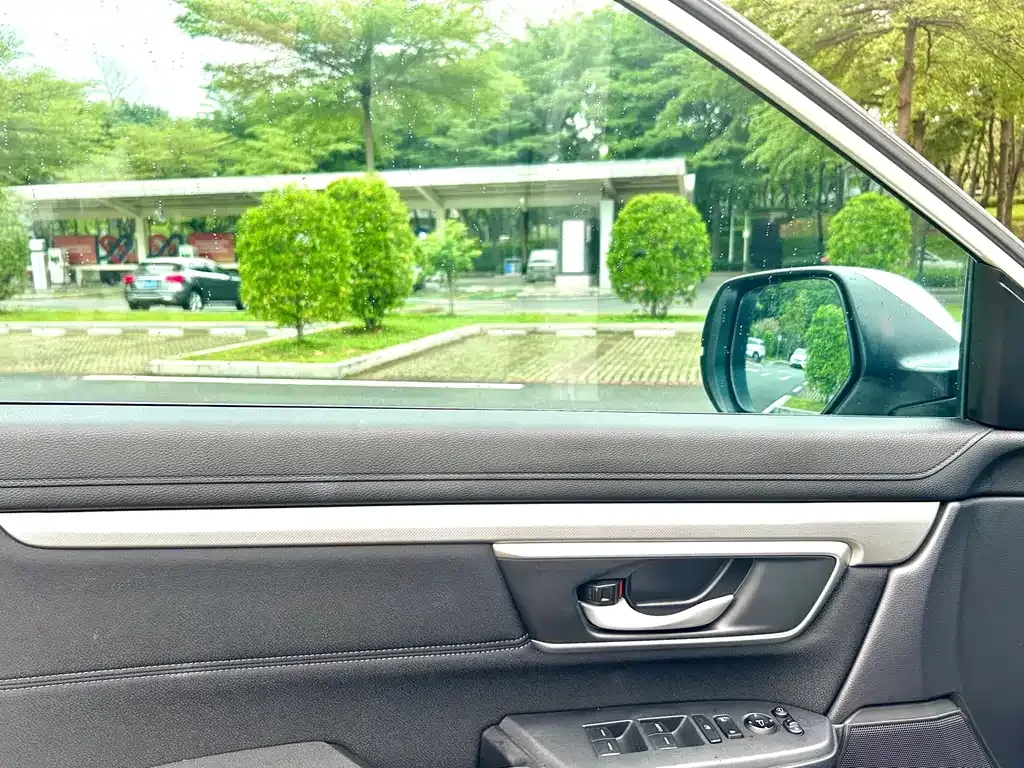 Honda CR-V — фото 9
