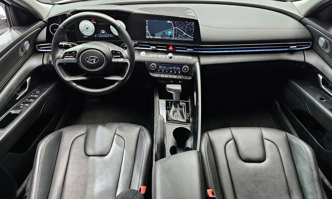 Hyundai AVANTE 2021 из KR, фото 5