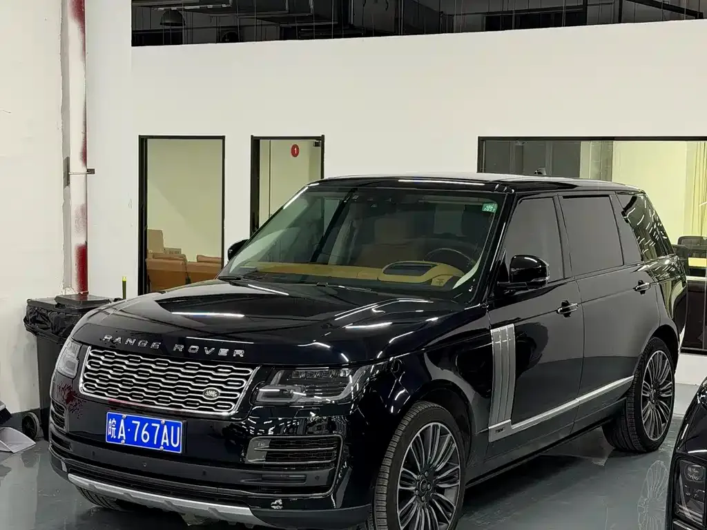 Land Rover Range Rover — фото 1