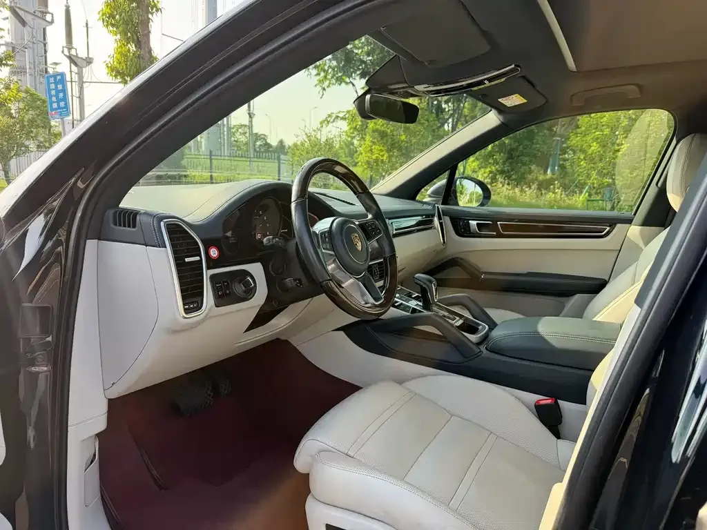 Porsche Cayenne 2021 из CN, фото 3