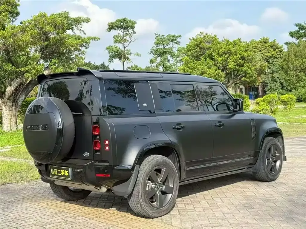 Land Rover Defender — фото 8