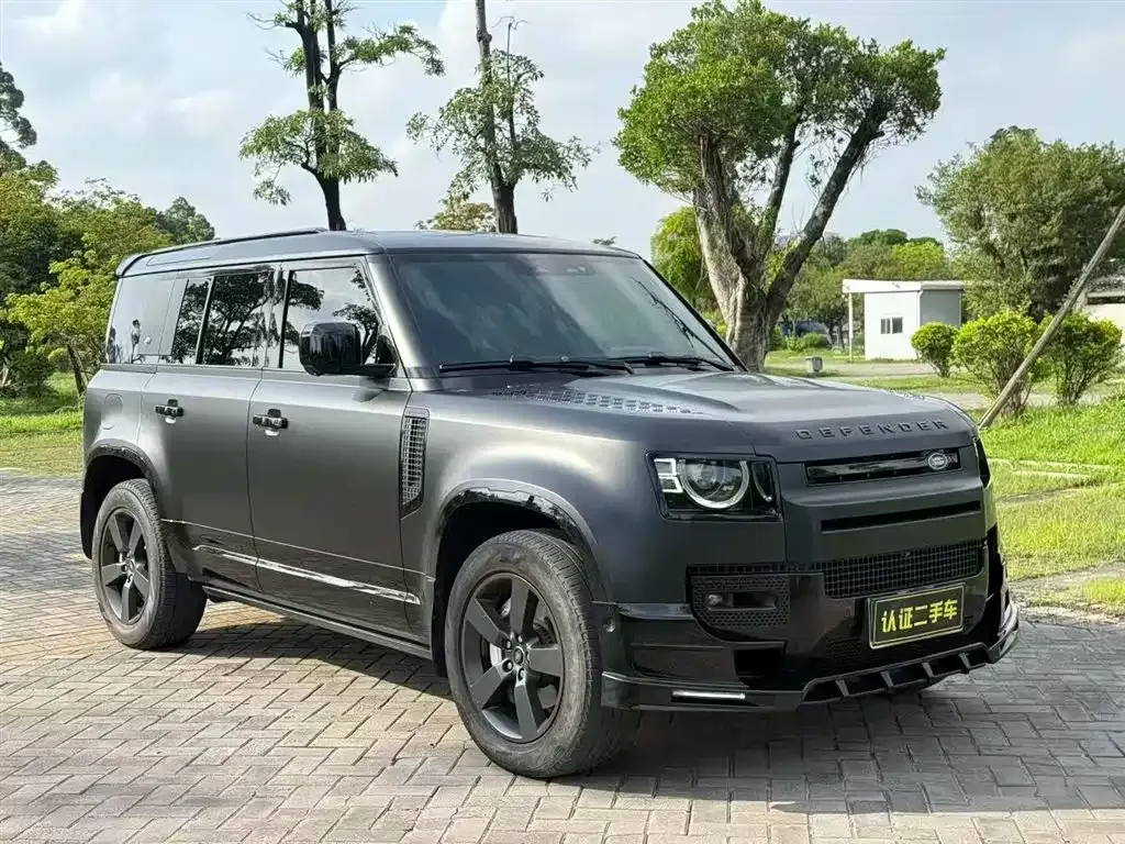 Land Rover Defender — фото 10