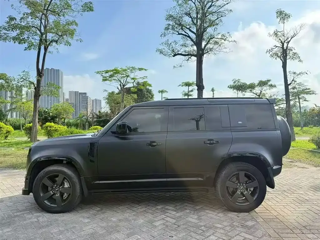 Land Rover Defender — фото 5