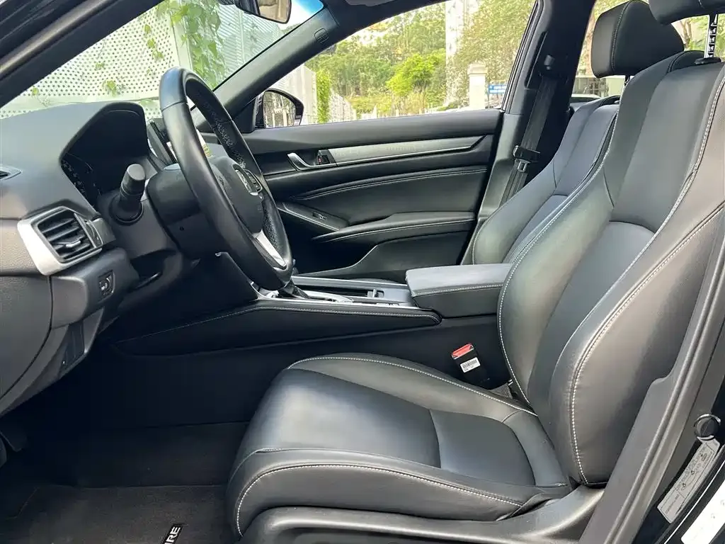 Honda Inspire 2023 из CN, фото 7