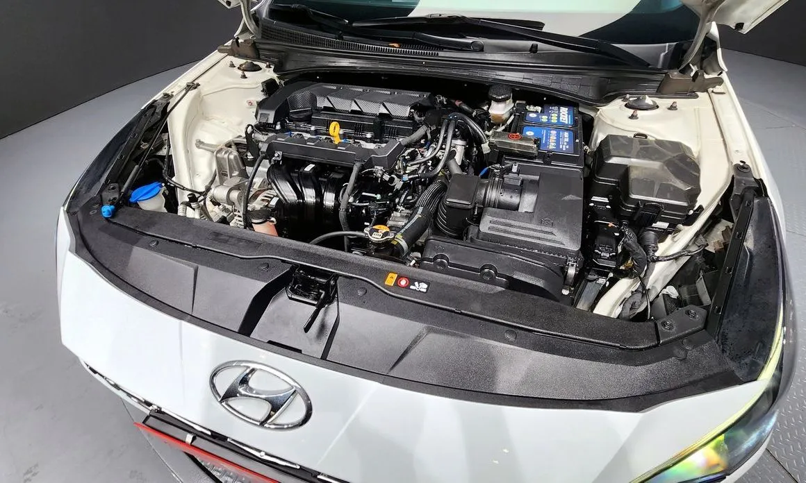 Hyundai AVANTE — фото 9