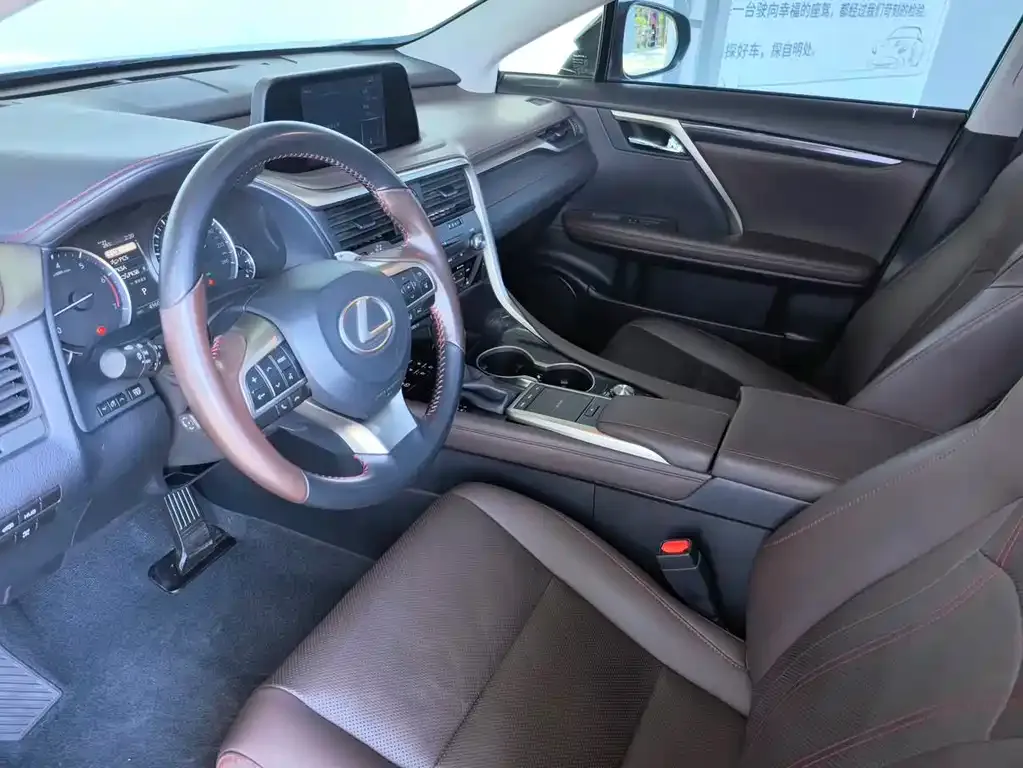 Lexus RX — фото 2
