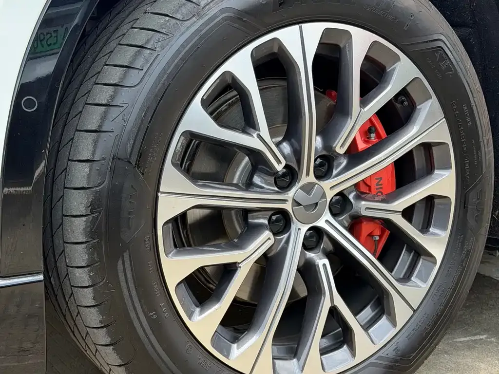 NIO EC6 — фото 10