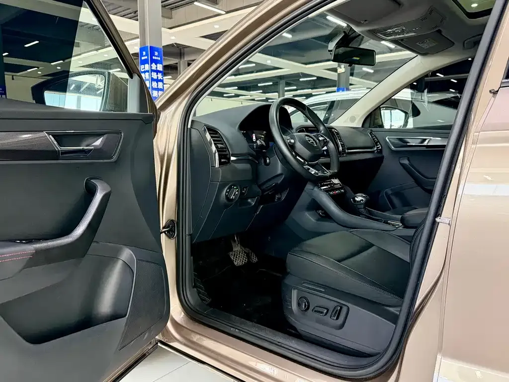 Skoda Karoq — фото 4