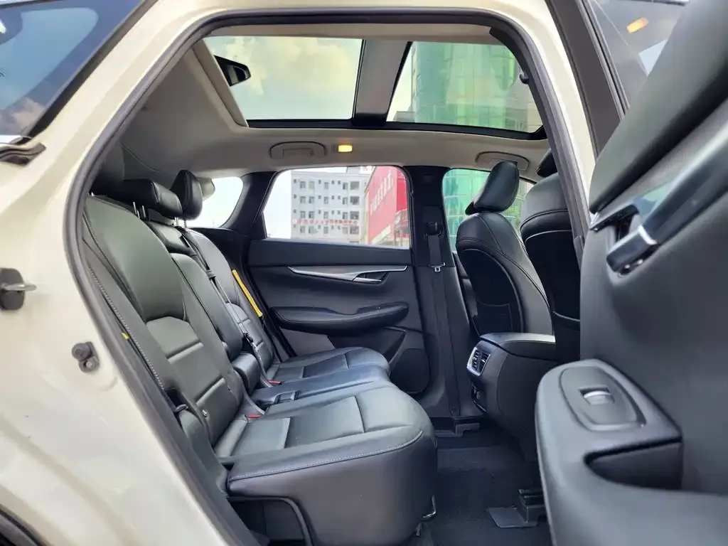 Infiniti QX50 2021 из CN, фото 3