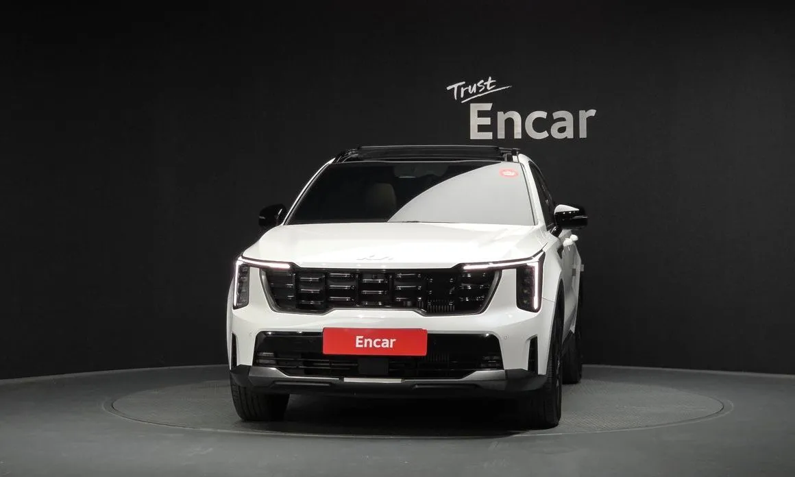 Kia Sorento — фото 9