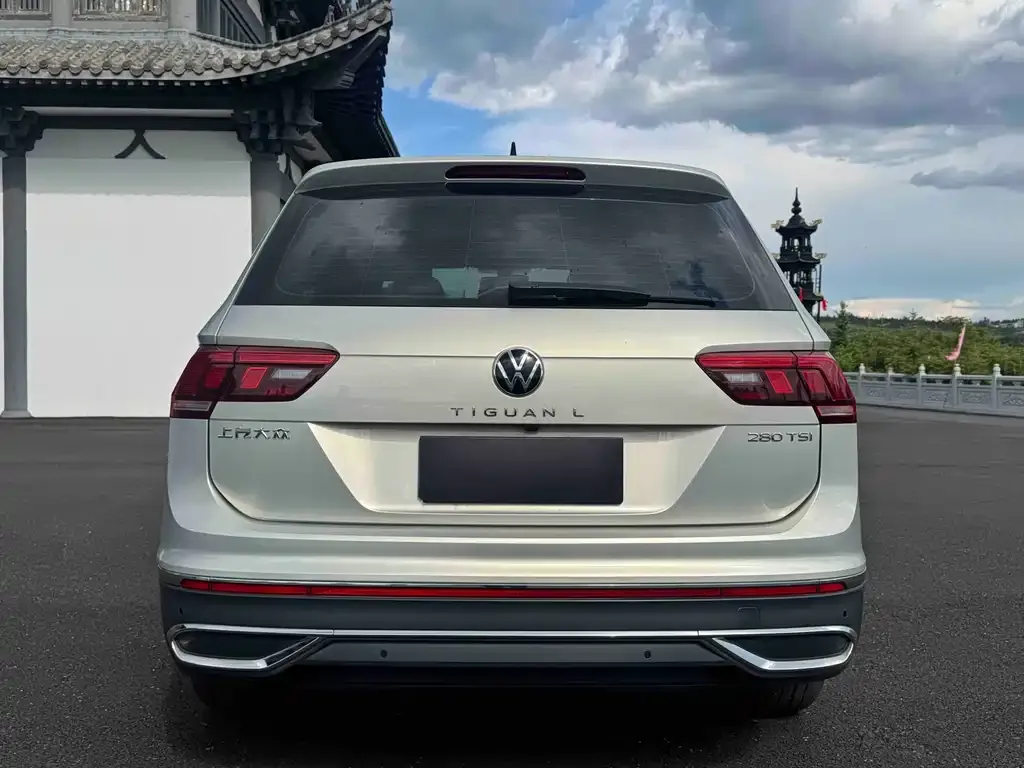 Volkswagen Tiguan L 2022 из CN, фото 8
