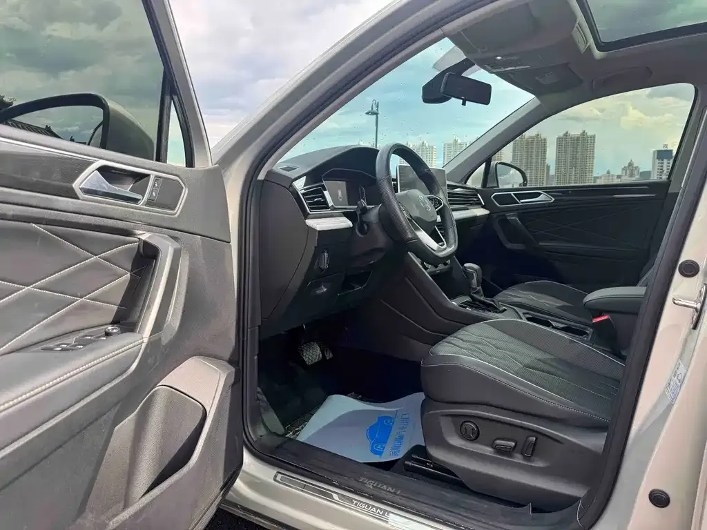 Volkswagen Tiguan L 2022 из CN, фото 5