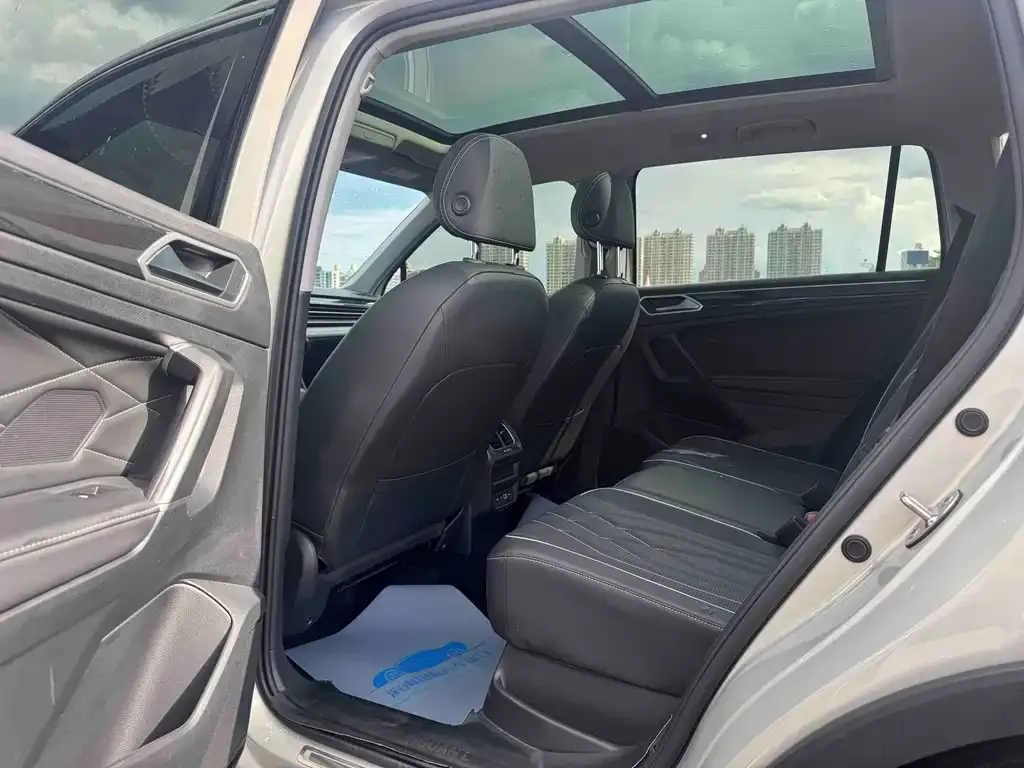 Volkswagen Tiguan L 2022 из CN, фото 9