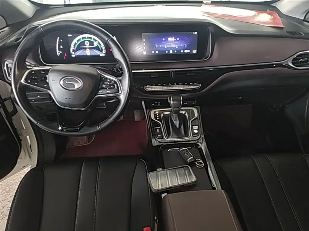 GAC Motor Trumpchi M6 — фото 9
