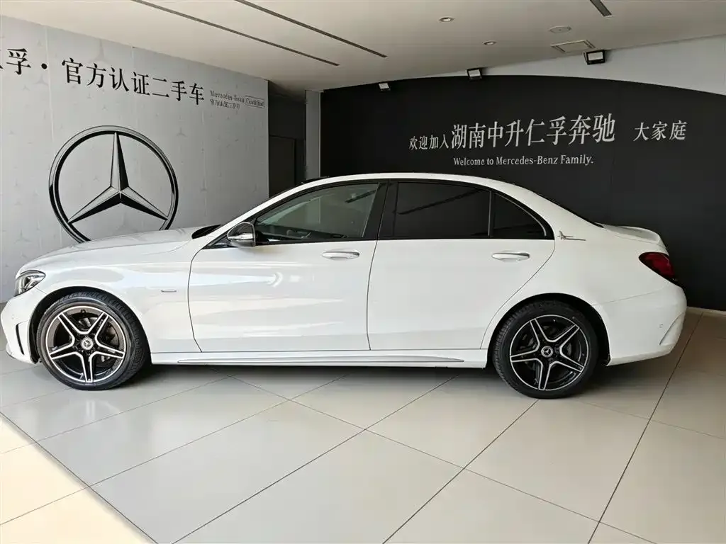 Mercedes-Benz C-Class — фото 10