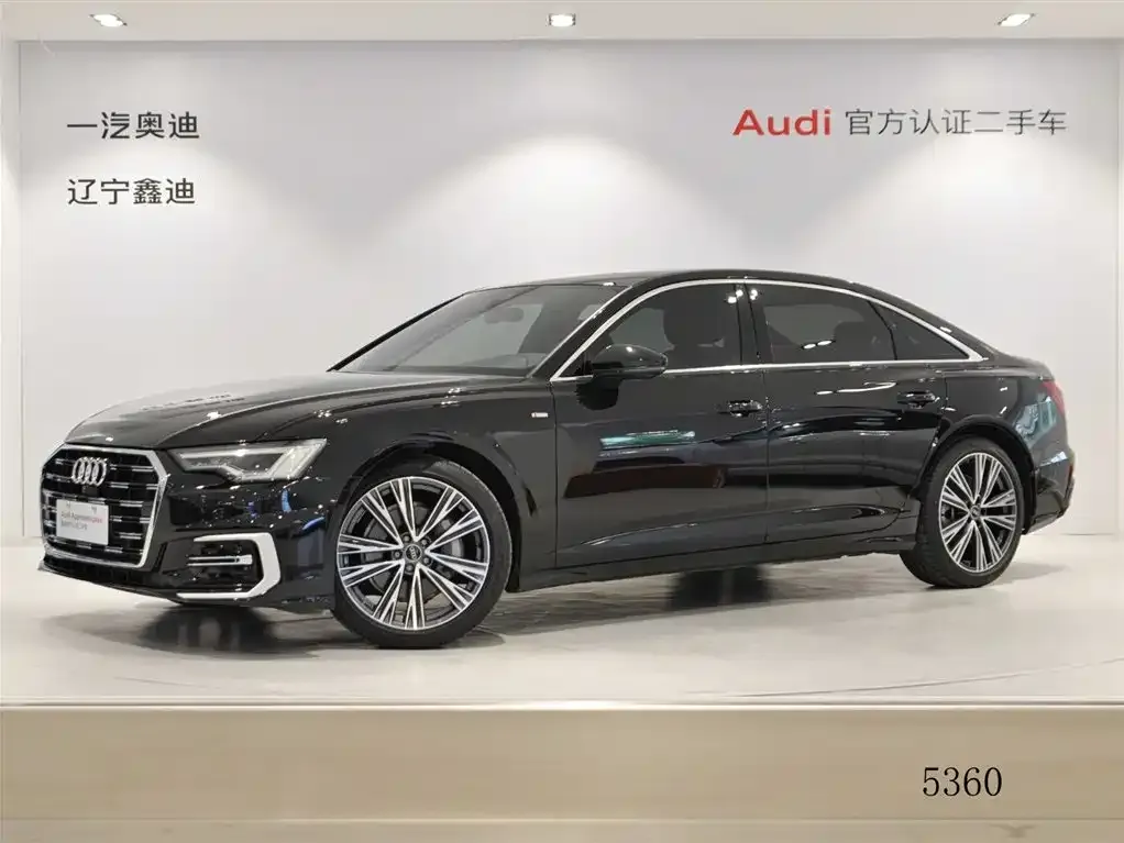 Audi A6L — фото 1