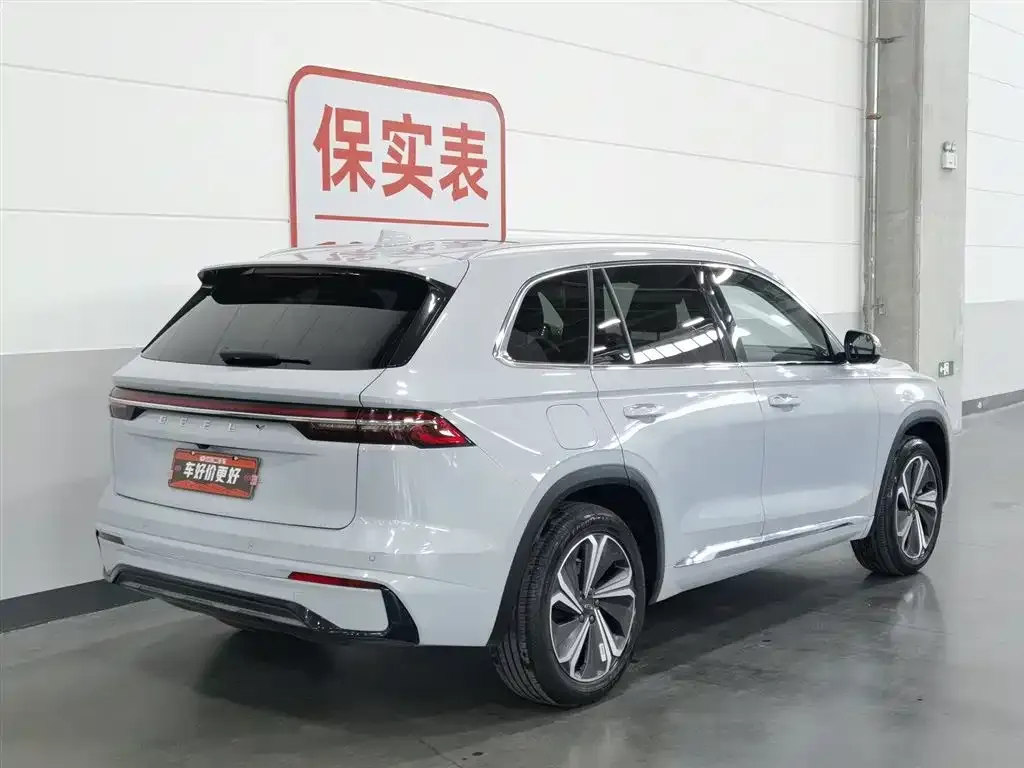 Geely Xingyue L — фото 9