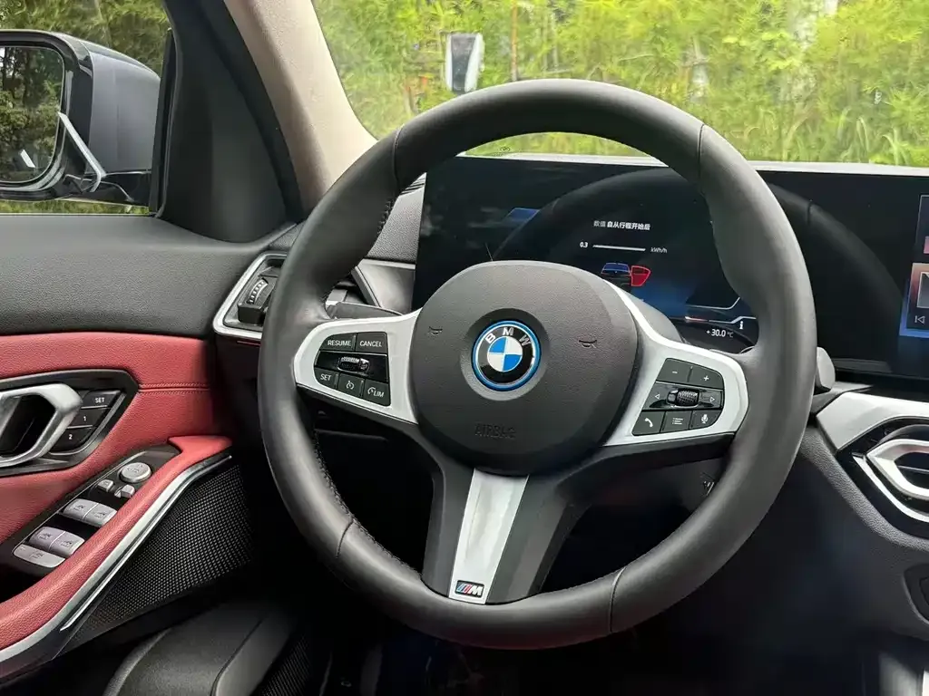 BMW i3 — фото 4
