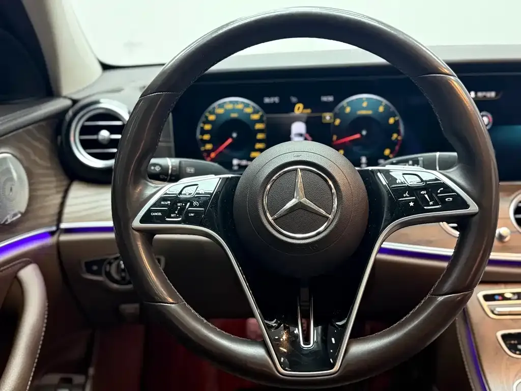 Mercedes-Benz E-Class 2022 из CN, фото 8