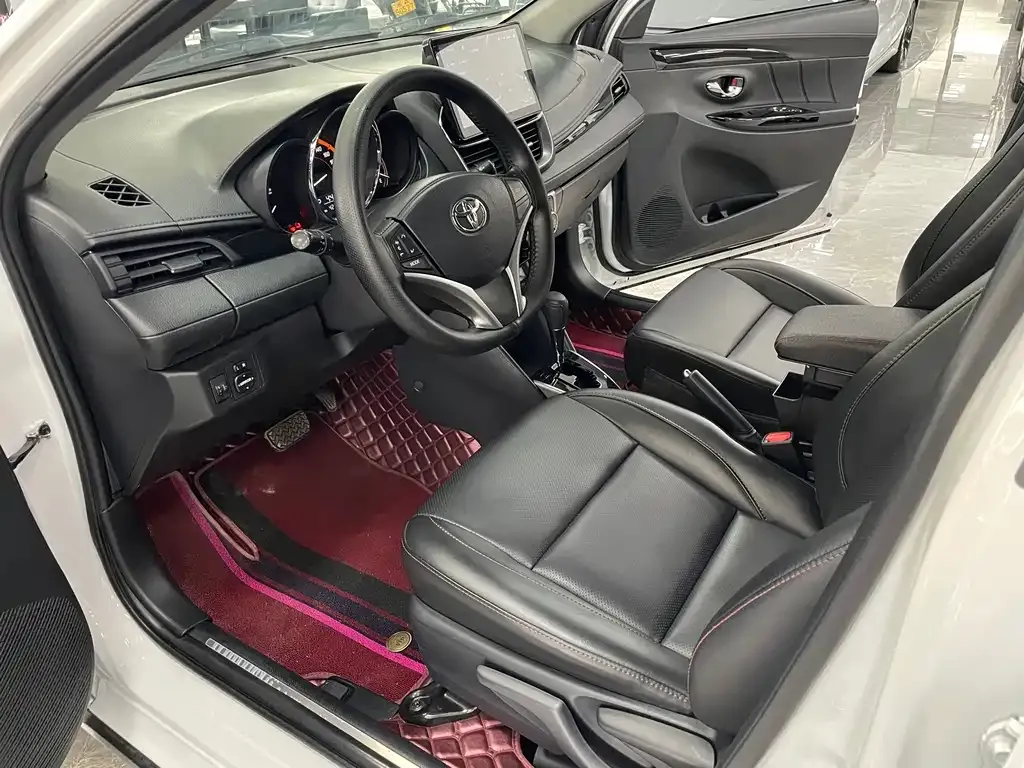 Toyota Yaris L 2022 из CN, фото 8