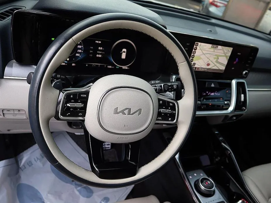 Kia Sorento — фото 3