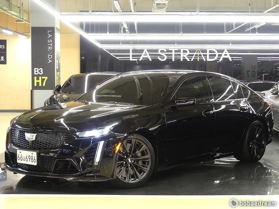 Cadillac CT5-V 2022 из KR, фото 8