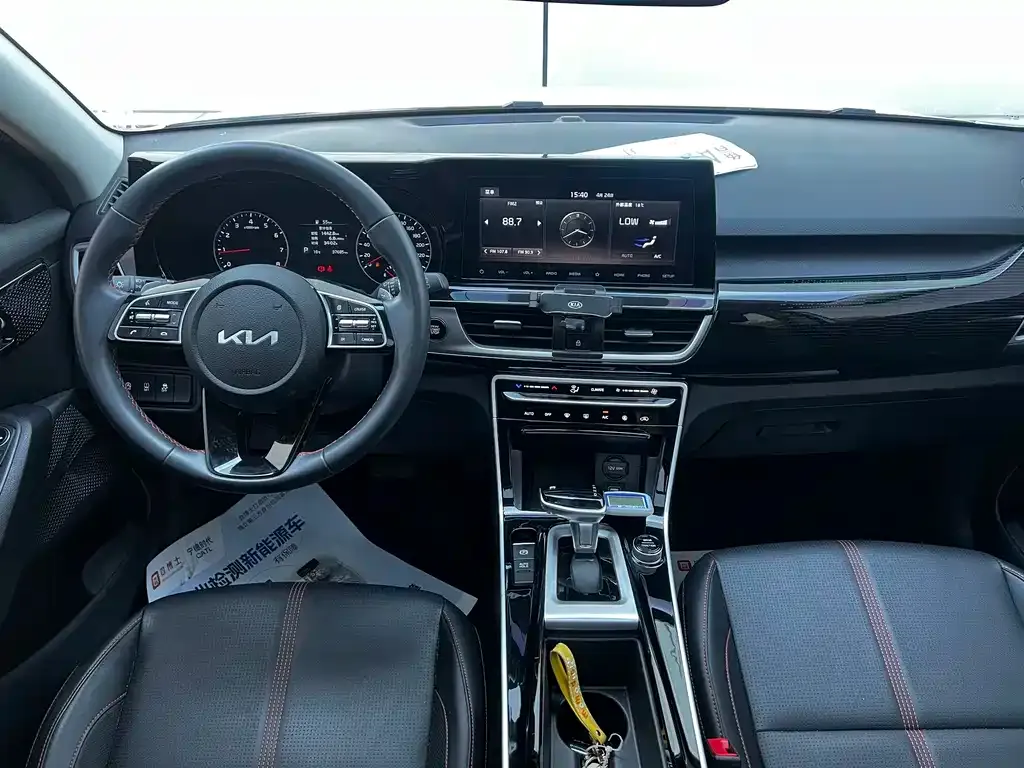 Kia KX3 — фото 9