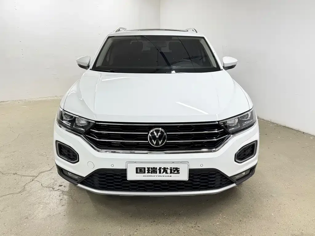 Volkswagen T-Roc — фото 2
