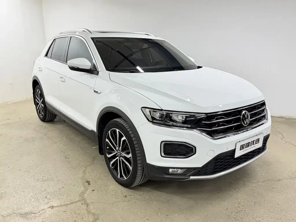 Volkswagen T-Roc — фото 4