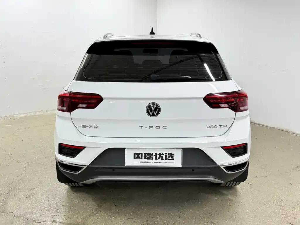 Volkswagen T-Roc — фото 3