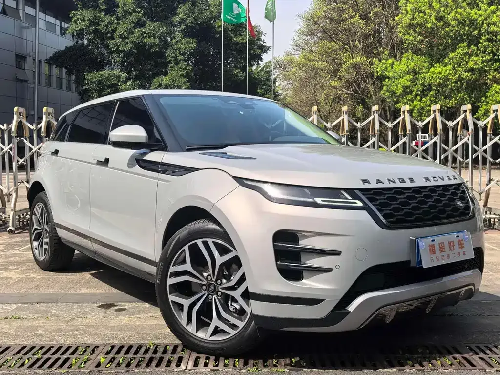 Land Rover Evoque — фото 10