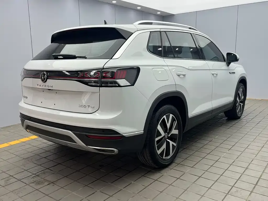 Volkswagen Tayron — фото 10
