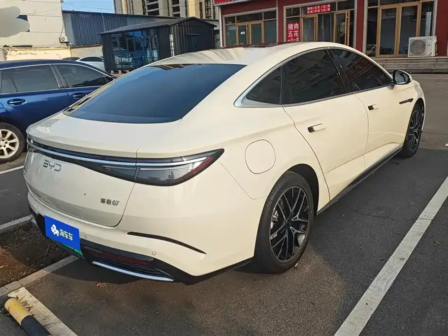 BYD Seal 07 DM-i 2025 из CN, фото 7