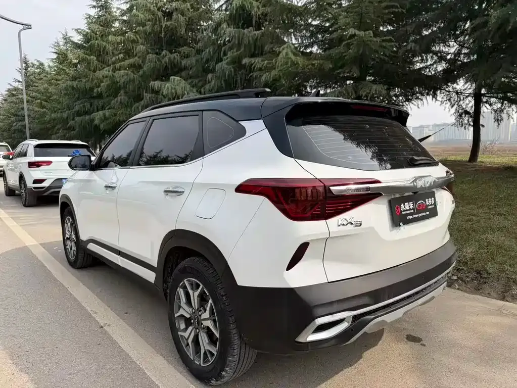 Kia KX3 2021 из CN, фото 4