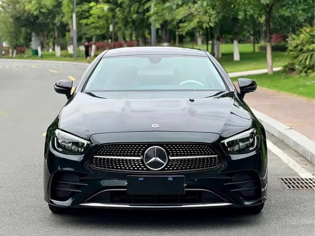 Mercedes-Benz E-Class (Import) — фото 3