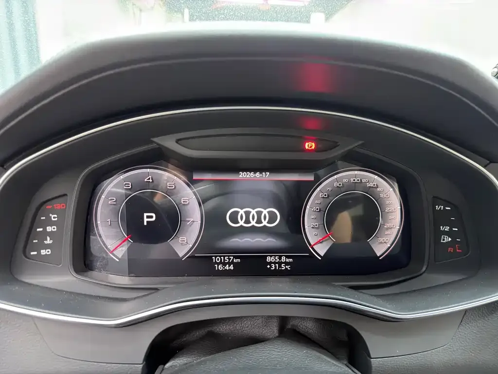 Audi A6L — фото 2