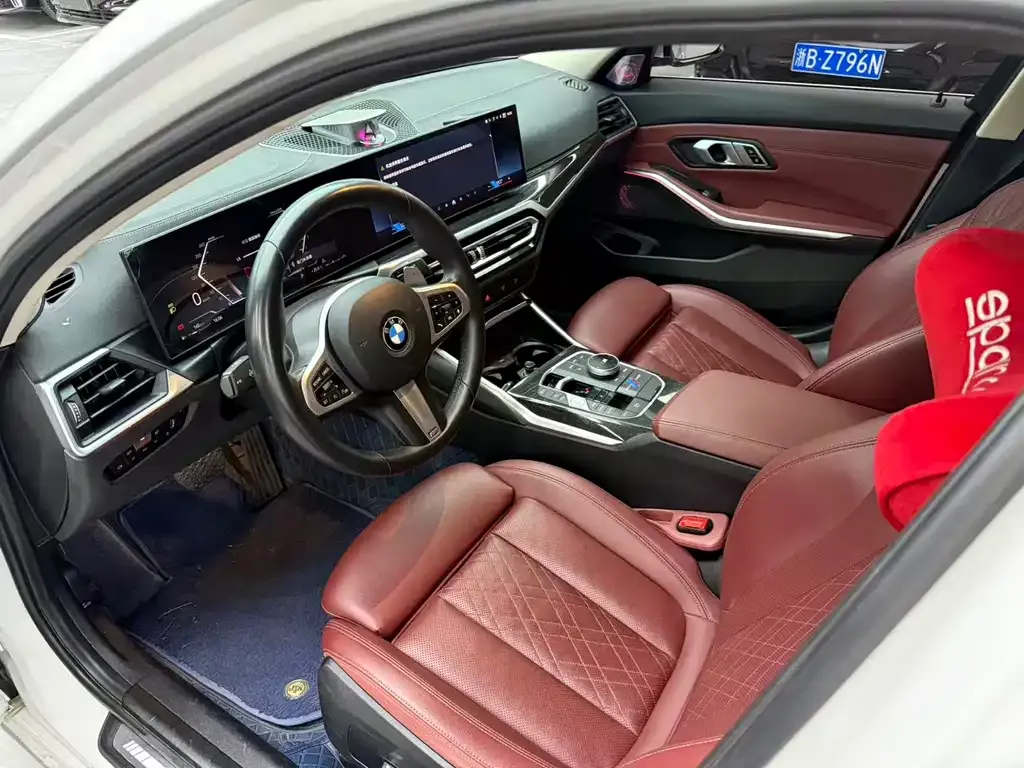 BMW 3 Series 2024 из CN, фото 3