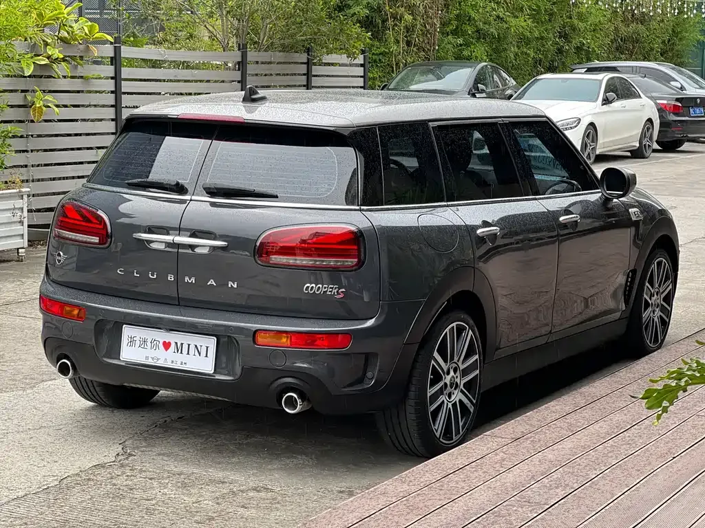 MINI Clubman — фото 8