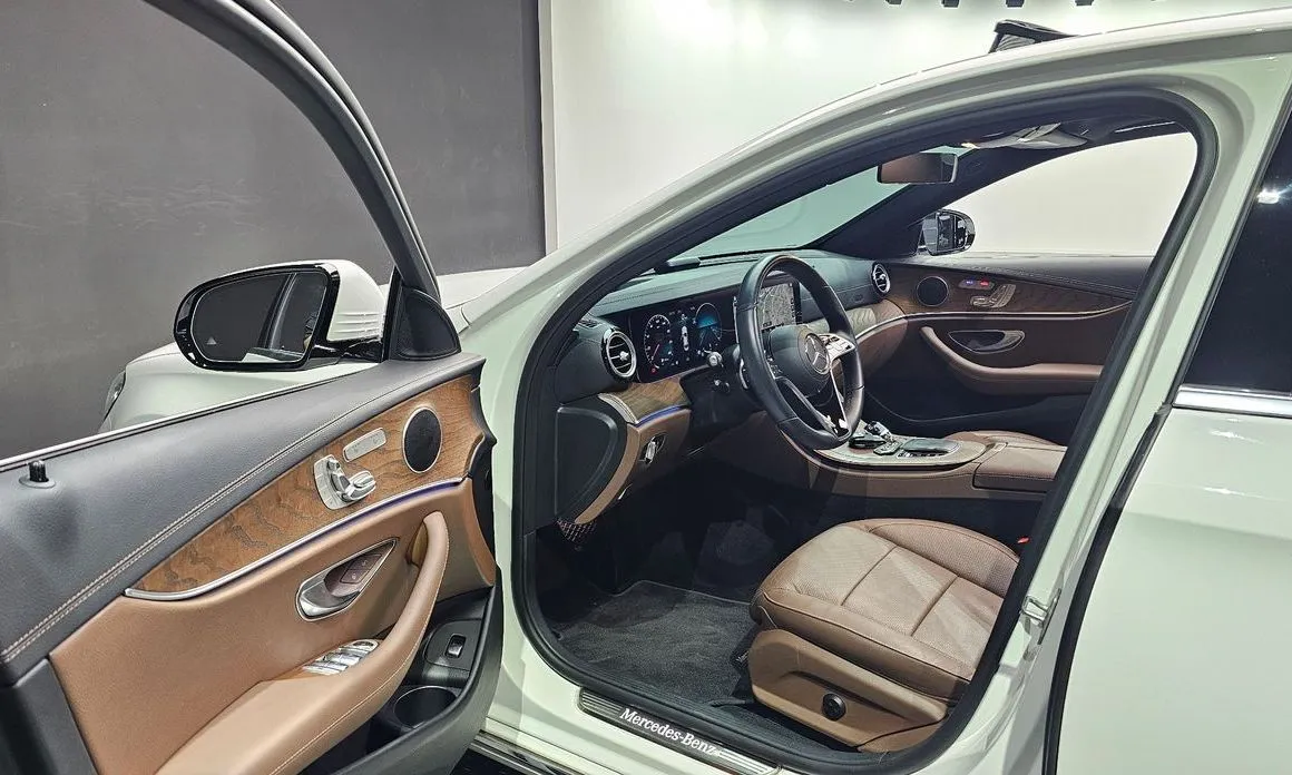 Mercedes-Benz E-Class 2021 из KR, фото 10