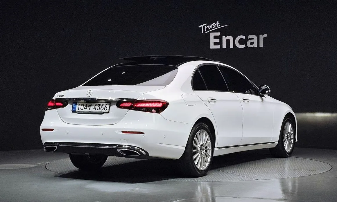 Mercedes-Benz E-Class 2021 из KR, фото 3