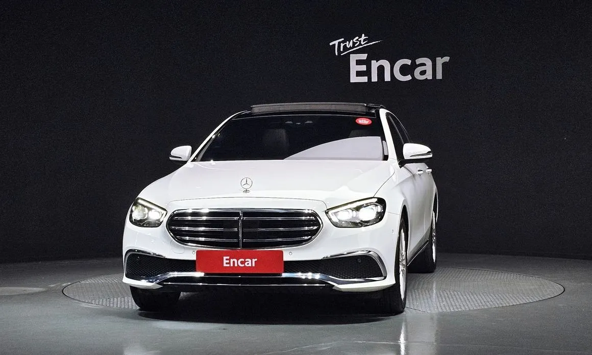 Mercedes-Benz E-Class 2021 из KR, фото 2