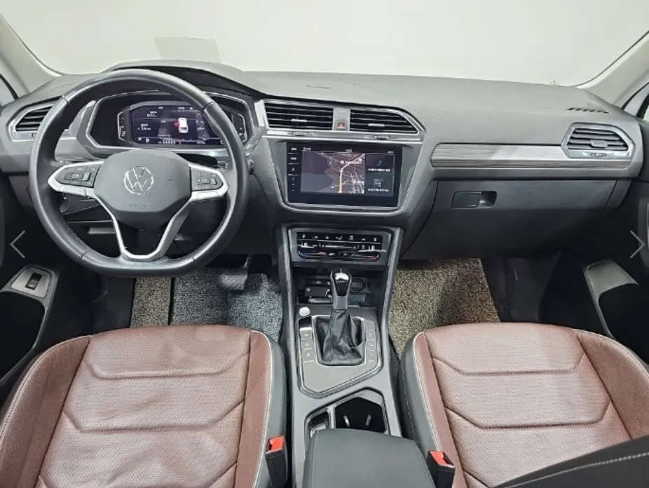 Volkswagen Tiguan — фото 10