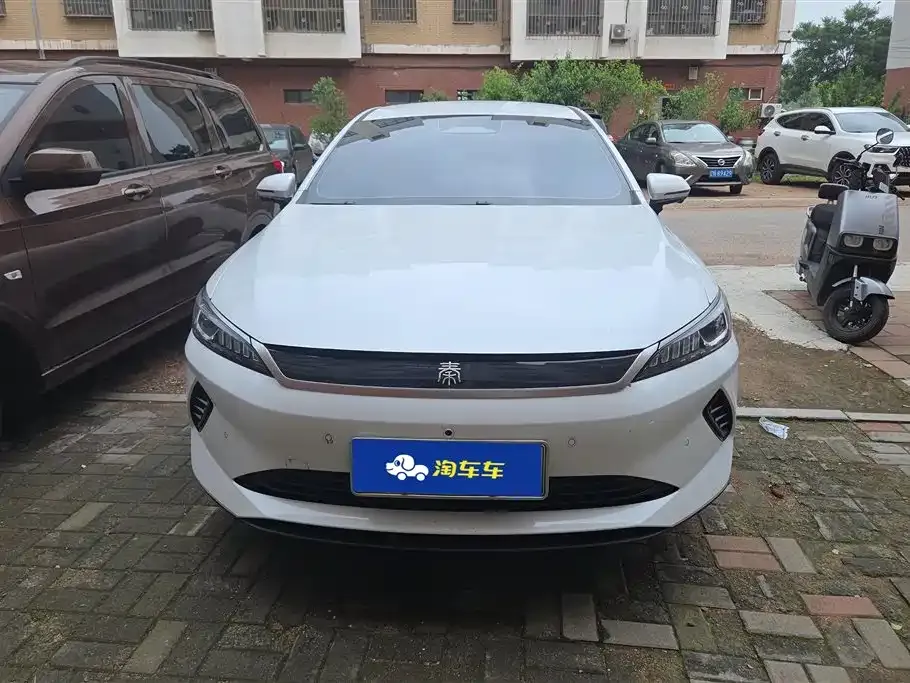 BYD Qin PLUS — фото 10