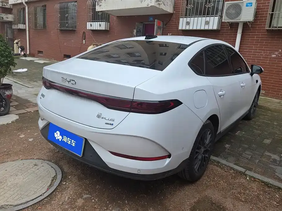 BYD Qin PLUS — фото 9