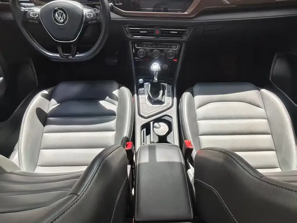 Volkswagen Tharu 2021 из CN, фото 4