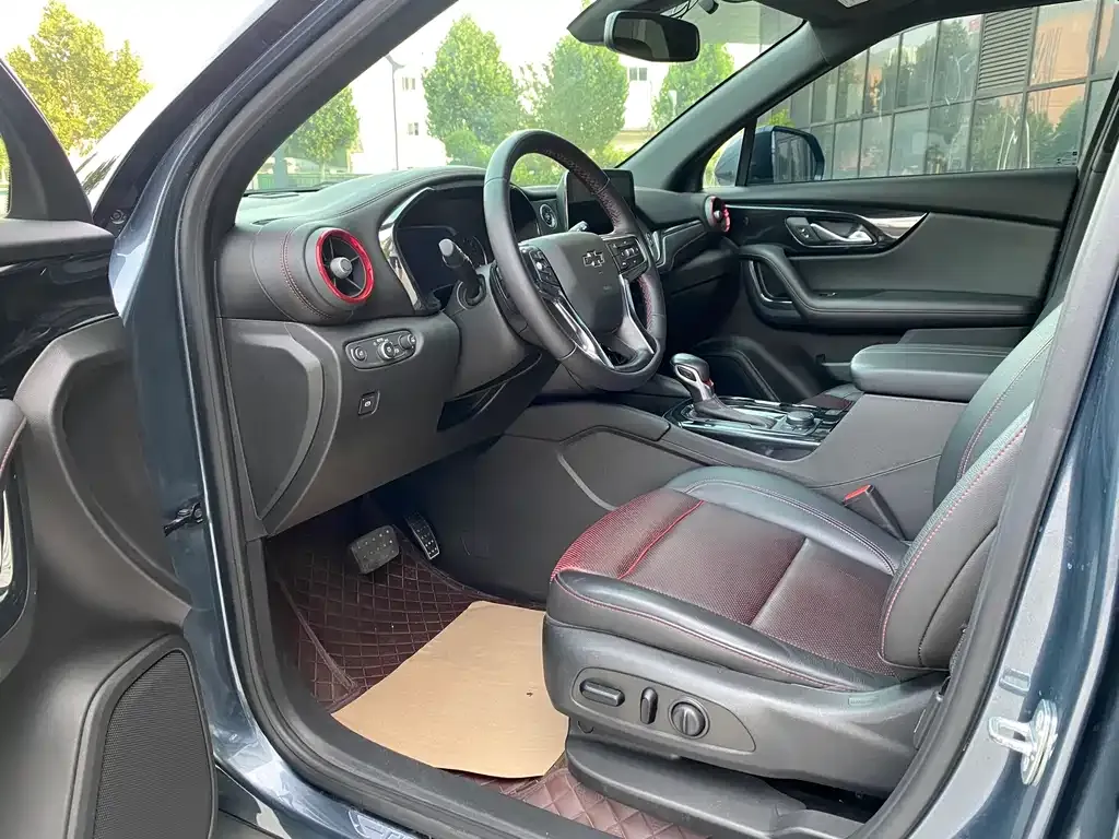 Chevrolet Blazer 2022 из CN, фото 4