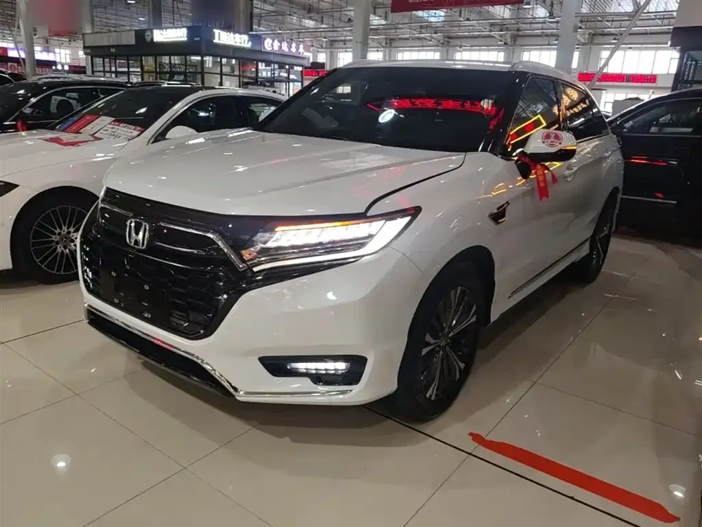 Honda UR-V — фото 1